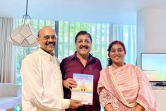Padimurai Tamil - Around the Globe